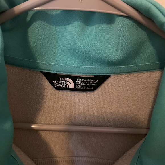 The North Face Jacket - Picture 4 of 4